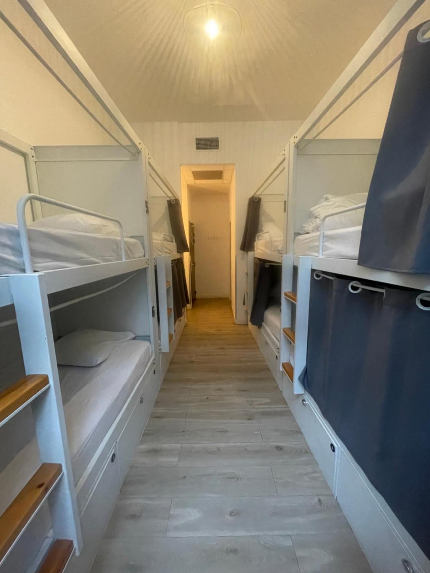 Le Couvent - Hostel Carcassonne Bagian luar foto